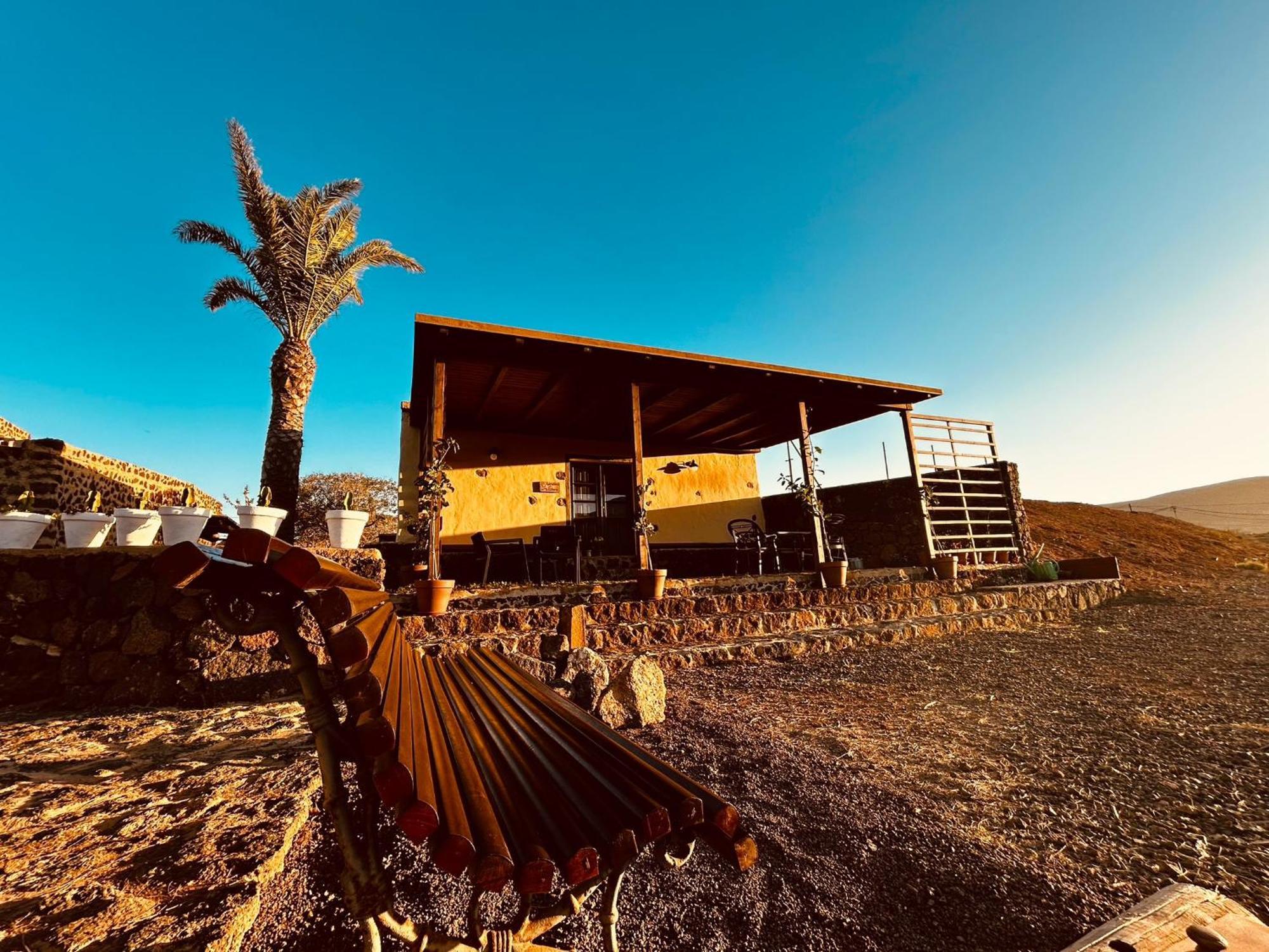 Erbania Heritage, Naturally Puerto del Rosario  Luaran gambar